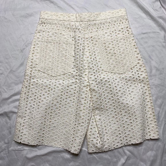 Acne White Eyelet Shorts 30 Waist - Picture 3 of 9